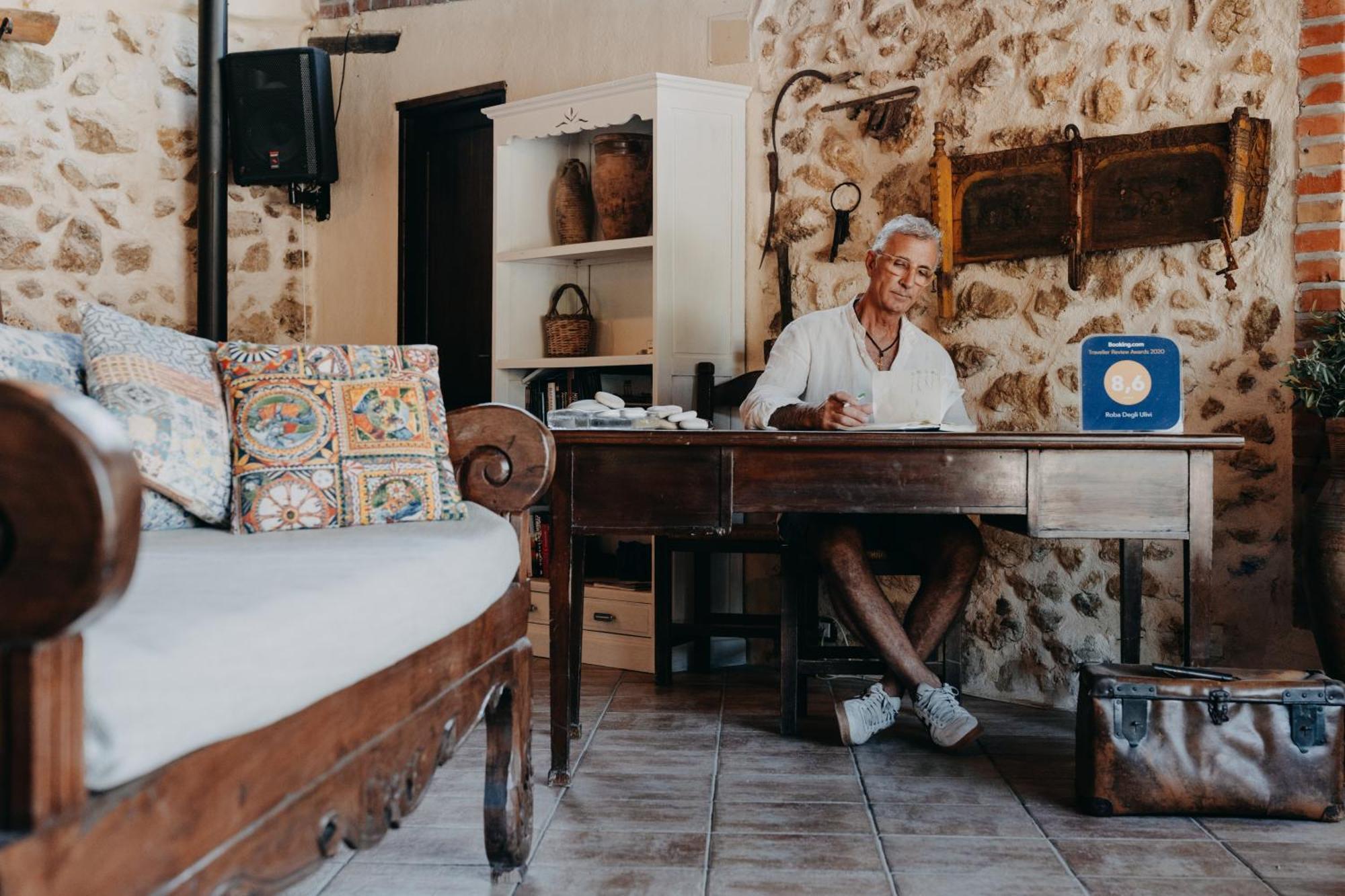 Roba Degli Ulivi Bed & Breakfast Agrigento Luaran gambar