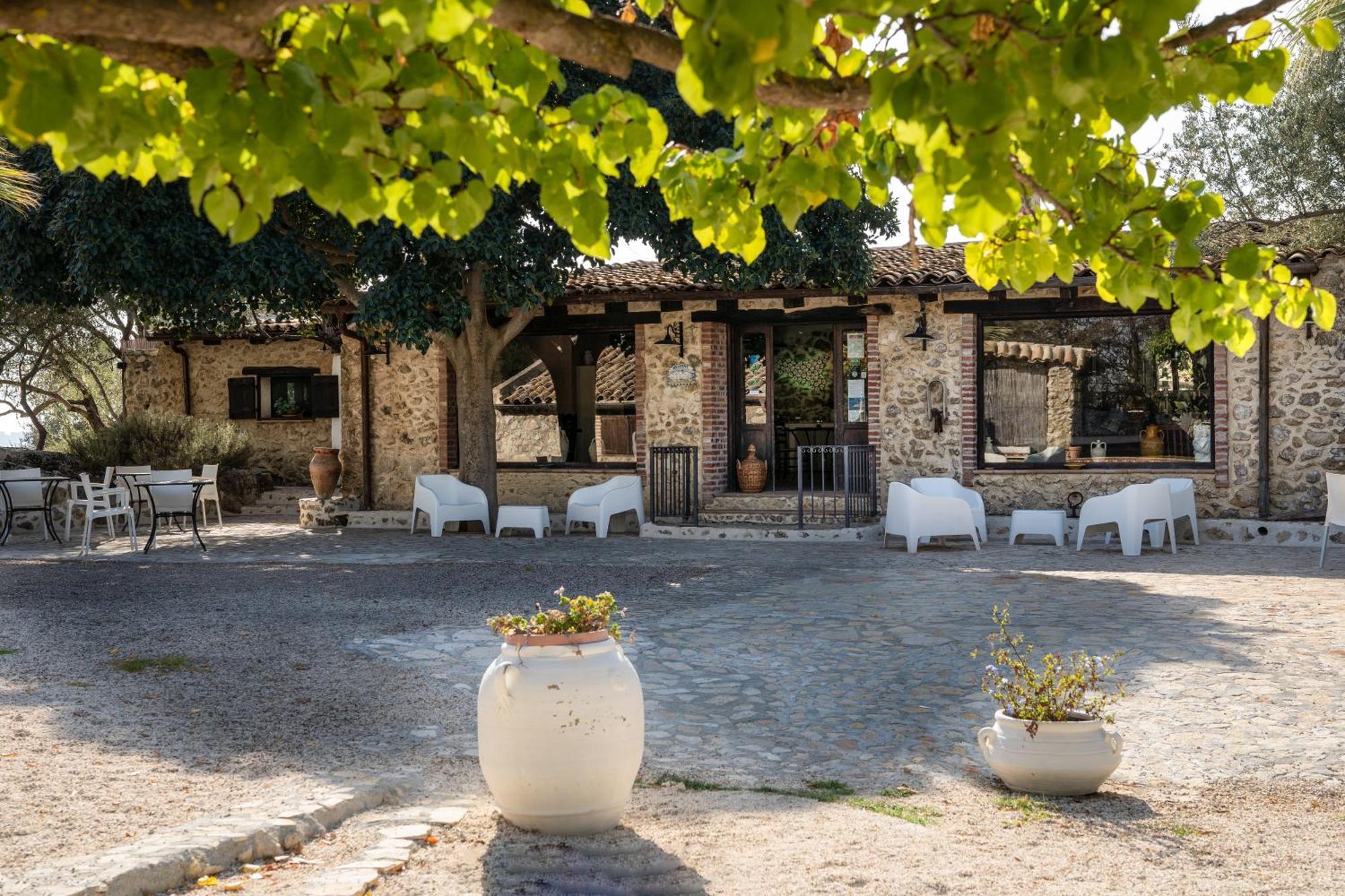 Roba Degli Ulivi Bed & Breakfast Agrigento Luaran gambar