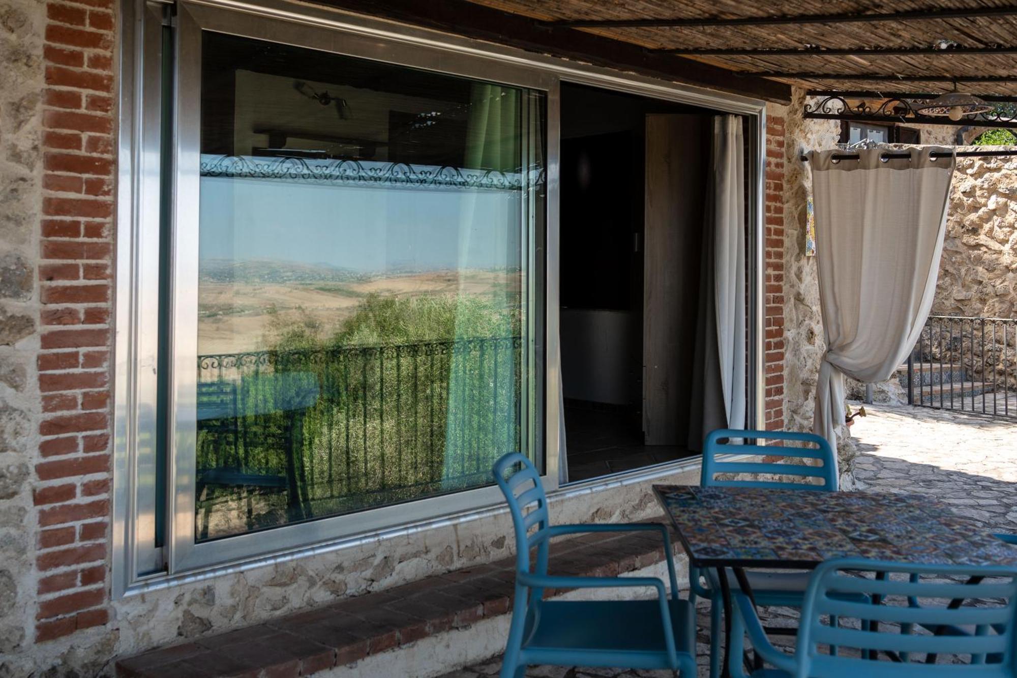 Roba Degli Ulivi Bed & Breakfast Agrigento Luaran gambar
