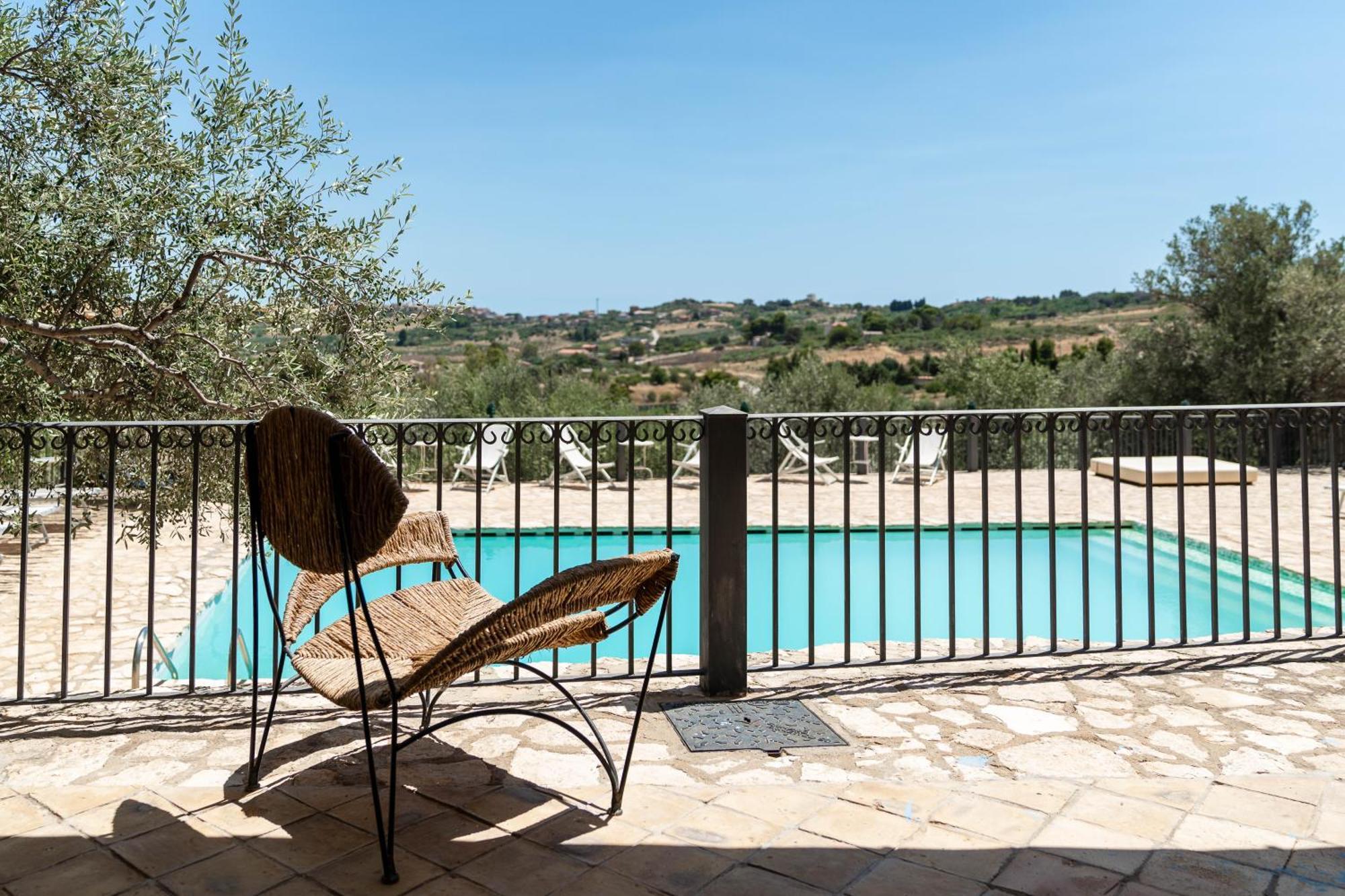 Roba Degli Ulivi Bed & Breakfast Agrigento Luaran gambar