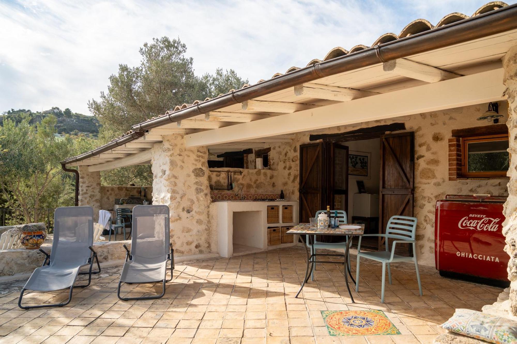 Roba Degli Ulivi Bed & Breakfast Agrigento Luaran gambar